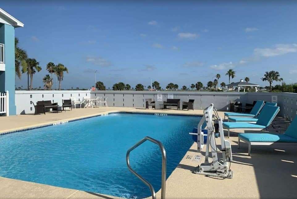 Days Inn By Wyndham Rockport Texas Екстер'єр фото