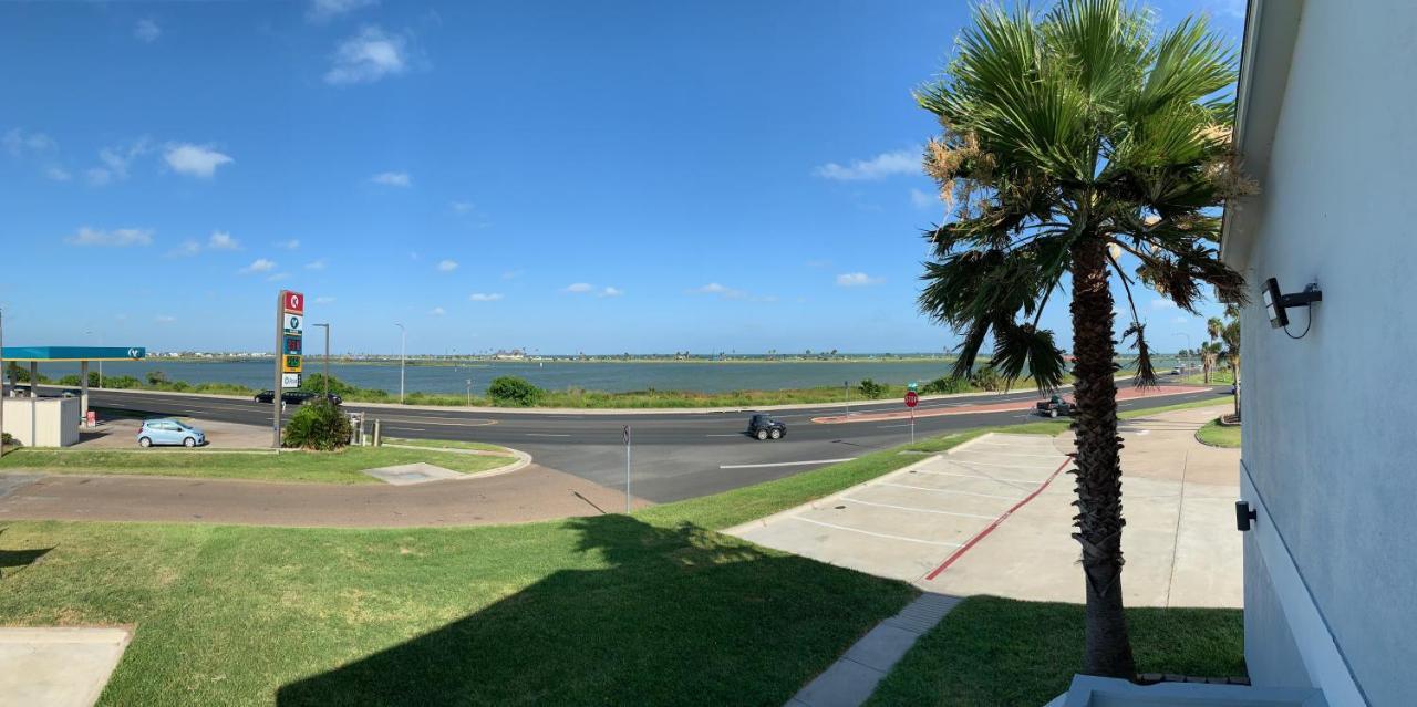 Days Inn By Wyndham Rockport Texas Екстер'єр фото